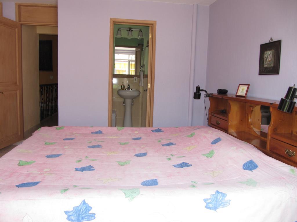 La Puerta Violeta Guesthouse & Spa San Juan Cosala Phòng bức ảnh