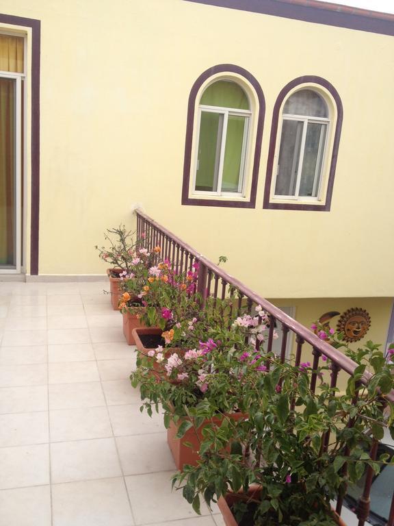 La Puerta Violeta Guesthouse & Spa San Juan Cosala Ngoại thất bức ảnh