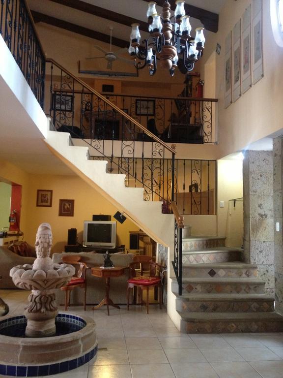 La Puerta Violeta Guesthouse & Spa San Juan Cosala Ngoại thất bức ảnh